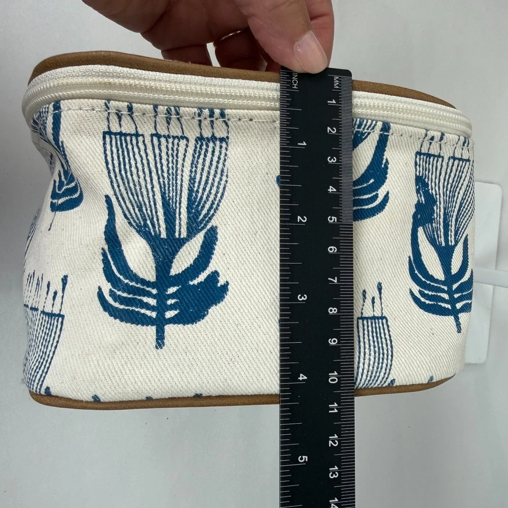 ROVOS RAIL South Africa Train Guest Amenity Bag (Empty) Cream Blue Botanical